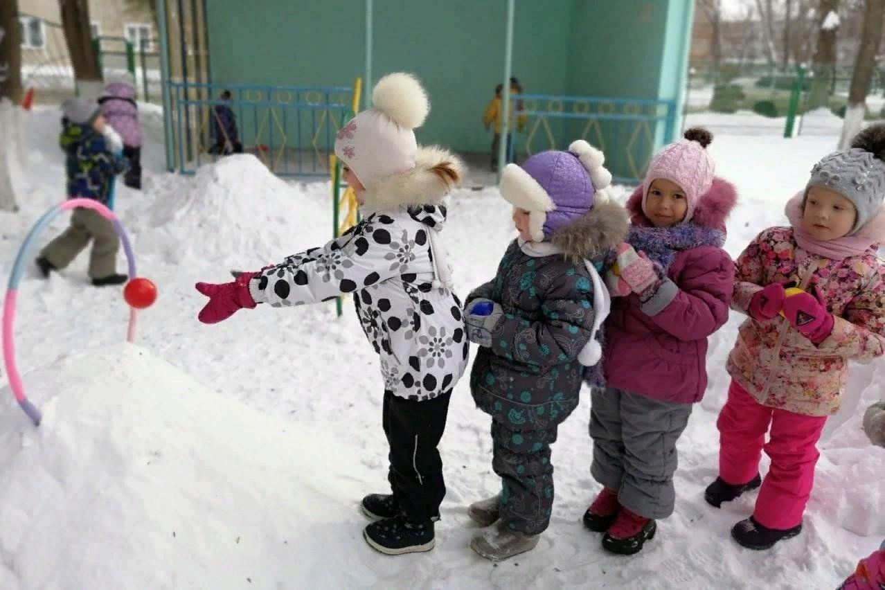 Игры на свежем воздухе « Ах, как весело зимой!» с детьми. - Культурный мир  Башкортостана