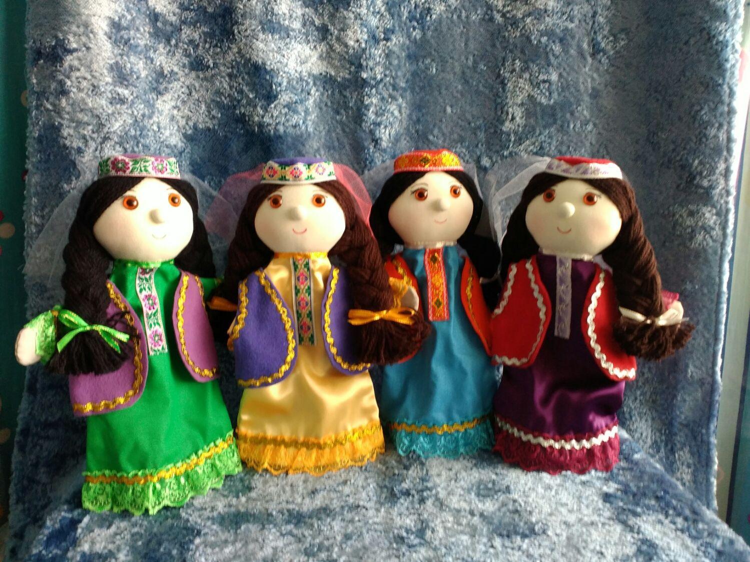 Интерактивная программа «Куклы в костюмах народов мира»