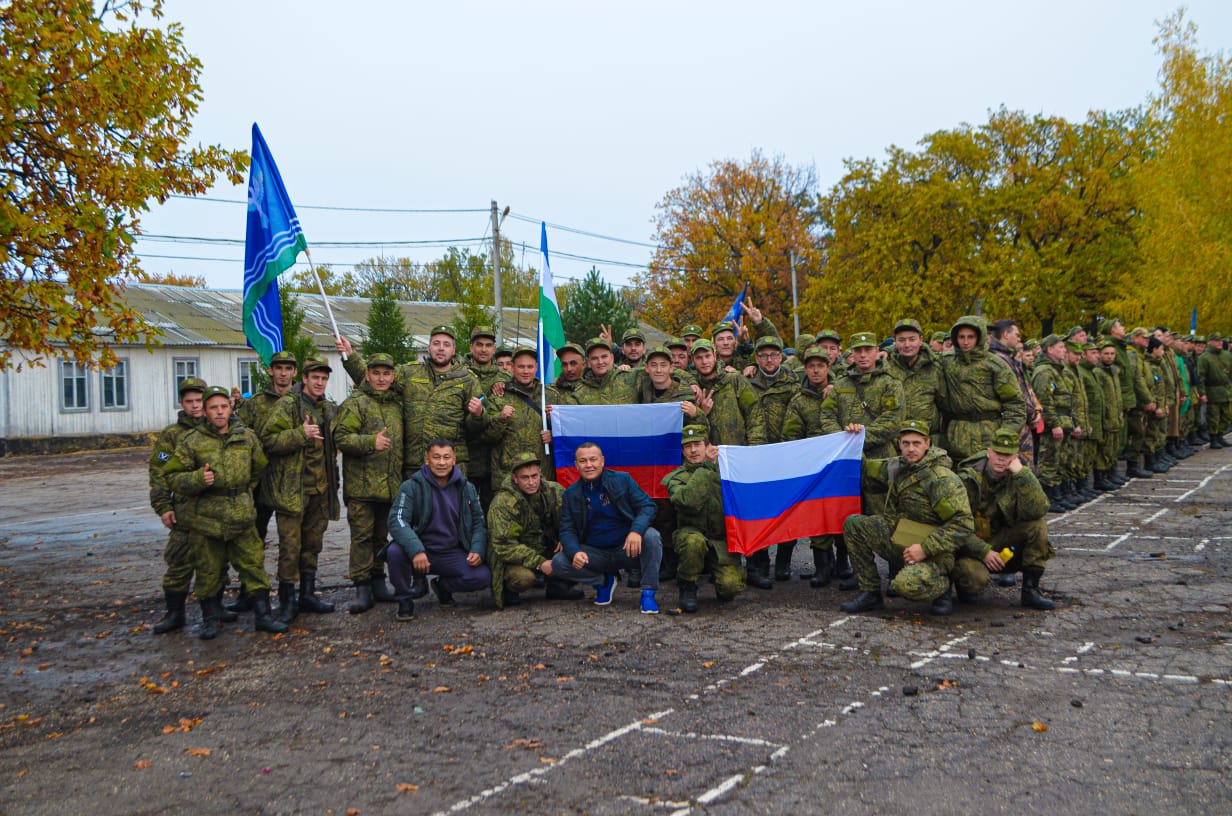 Артисты СГТКО выступили перед мобилизованными военнослужащими в г. Саратове  | 12.10.2022 | Новости Уфы - БезФормата