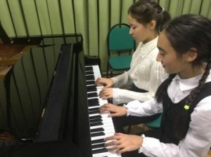 В Учалинском колледже искусств и культуры  прошел зональный конкурс фортепианных дуэтов «Музыкальная планета»