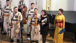 Today in Ufa the Tuva National Orchestra performed with a single concert