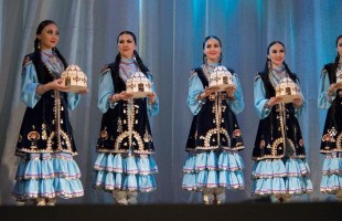 Определены победители фестиваля национальных театров «Алтын тирмэ»