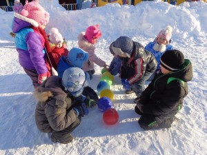 Зимние игры «Эх, снег-снежок!»