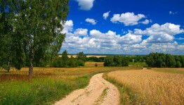 В мире нет милей и краше , песен и преданий наших»