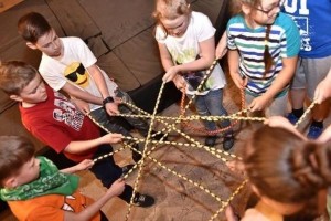 Квест – игра «Вместе все преодолеем».