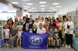 В Благоварском районе прошла презентация книги «Необъятная Россия» Рустама Сиразетдинова