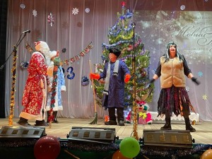Новогоднее представление «Приключение под Новый год».