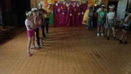 Комильфо вечер«Дарю добро детям»