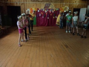 Комильфо вечер«Дарю добро детям»