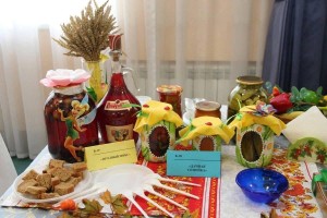 Выставка«Прячем лето в банке»