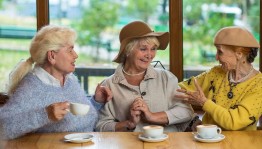 Сентябрьская гостиная для старших