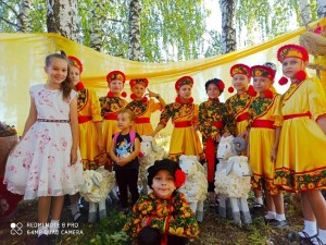 Познавательная игровая программа «Яблочный спас!»