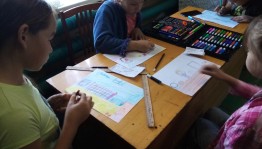 Конкурс рисунков «В стране детства».