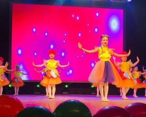Праздничный концерт к Дню матери «Цените матерей своих!»