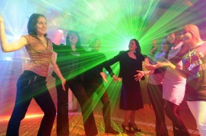 Молодёжная дискотека «Танцы с интересом»