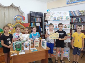 Игровая программа «Веселые приключения в стране сладкоежек»