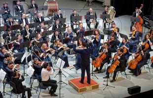 Народная артистка Башкортостана Айгуль Муратова отметила юбилей вместе с родным оркестром