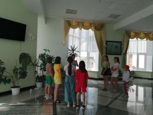 Конкурсно–игровая программа «Cнова в школу»