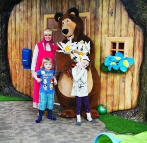 Интерактивно–познавательная программа «Маша и медведь»