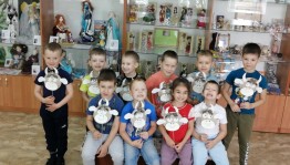 Познавательно-игровая программа «Волшебный мир театра»