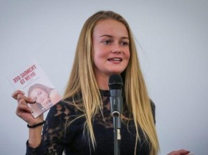 В Уфе прошла первая встреча  с автором молодежного бестселлера «Это зависит от меня» Меган Вернер