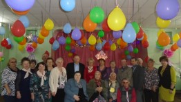 Акция-поздравление «Учителями славится Россия»