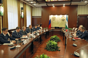 Состоялась рабочая встреча Радия Хабирова с Послом Турции в России Мехметом Самсаром