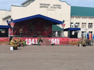 «Под ярким салютом великой Победы!»