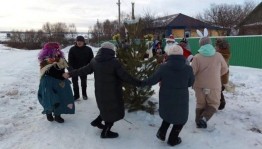 Игровая программа «Раз снежок, два снежок, новогодний городок».