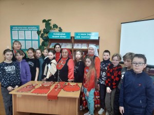 Беседа «Национальный костюм – сокровище народа»