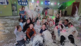 Детская дискотека«Бумажный бум»