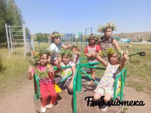 Мастер-класс «Венок из полевых цветов»