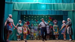 Концерт «Моей любимой маме»