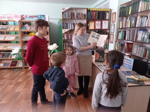 «За кулисами библиотечных дней» час информации