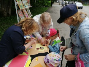 Библиотеки Советского района Уфы провели провели мероприятие «Читаем, творим, мастерим»