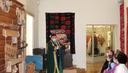 В Национальном музее РБ посетителей познакомили с башкирским национальным музыкальным инструментом