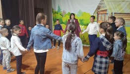 «Фольклорные посиделки».