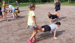 Спортивный час «С днем физкультурника!»