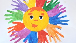 Уличная акция «Добрый день! Подарите доброту людям!»