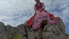 Фото–выставка «День национального костюма»