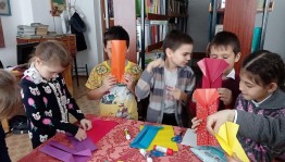 Мастер–класс по изготовлению открытки «Подарок папе» к Дню отца в России