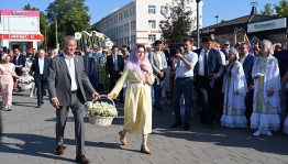 Глава Башкортостана Радий Хабиров отметил важность семьи на фестивале в Бирске