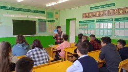 Поэтический час «Я слышу сердцем»