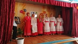 «Вспомним песни молодости»