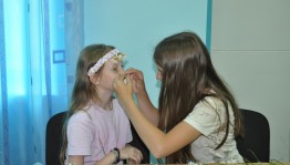 Молодежная акция «Ромашка в подарок»