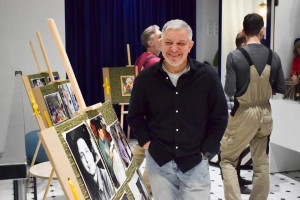 В Башкирском государственном театре кукол открылась персональная выставка Андрея Волкова