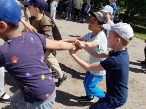 Игровая программа «Радужное детство»