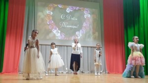 Литературно-музыкальная композиция «Мама…Слов на свете нет дороже»