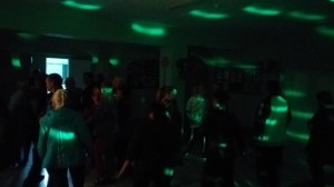 Молодежный танцевальный вечер