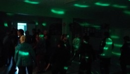 Молодежный танцевальный вечер